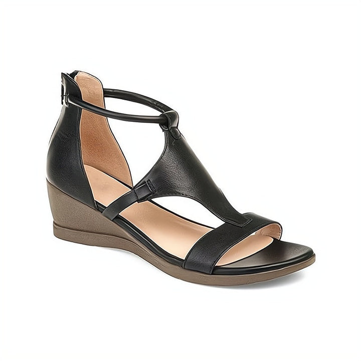 Chic Comfort – Women's Stylish Roman Sandals